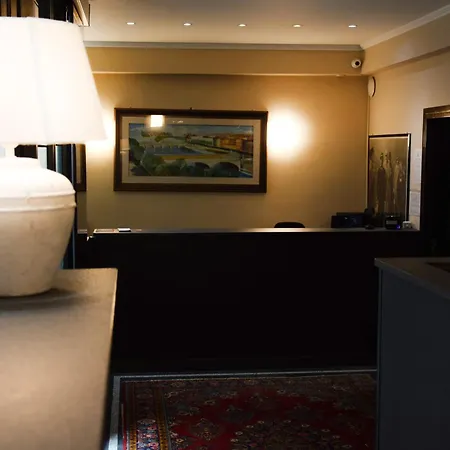 Hotel Valentino Du Parc 3*