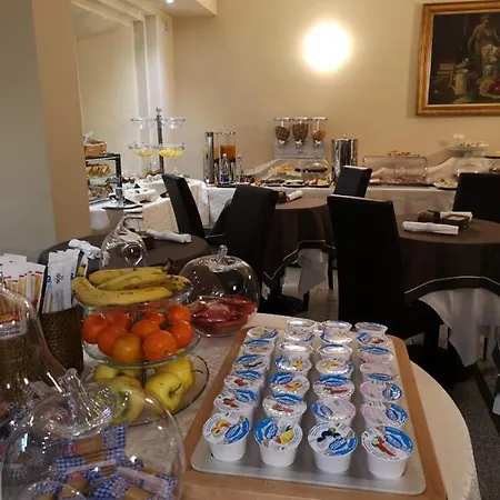 Otel Valentino Du Parc Torino