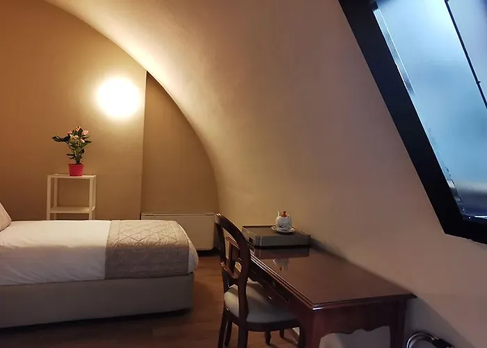 Valentino Du Parc تورينو