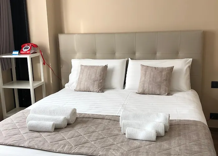 Valentino Du Parc فندق 3*