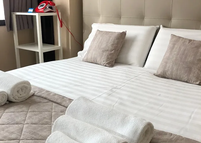 Valentino Du Parc 3* تورينو