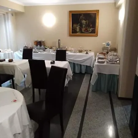 Szálloda Valentino Du Parc Torino